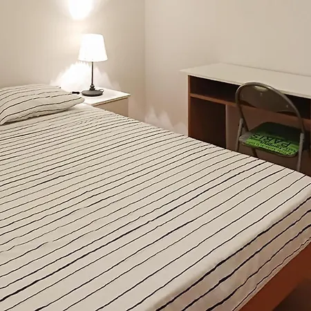 公寓 Beautiful In With Wifi 扎达尔